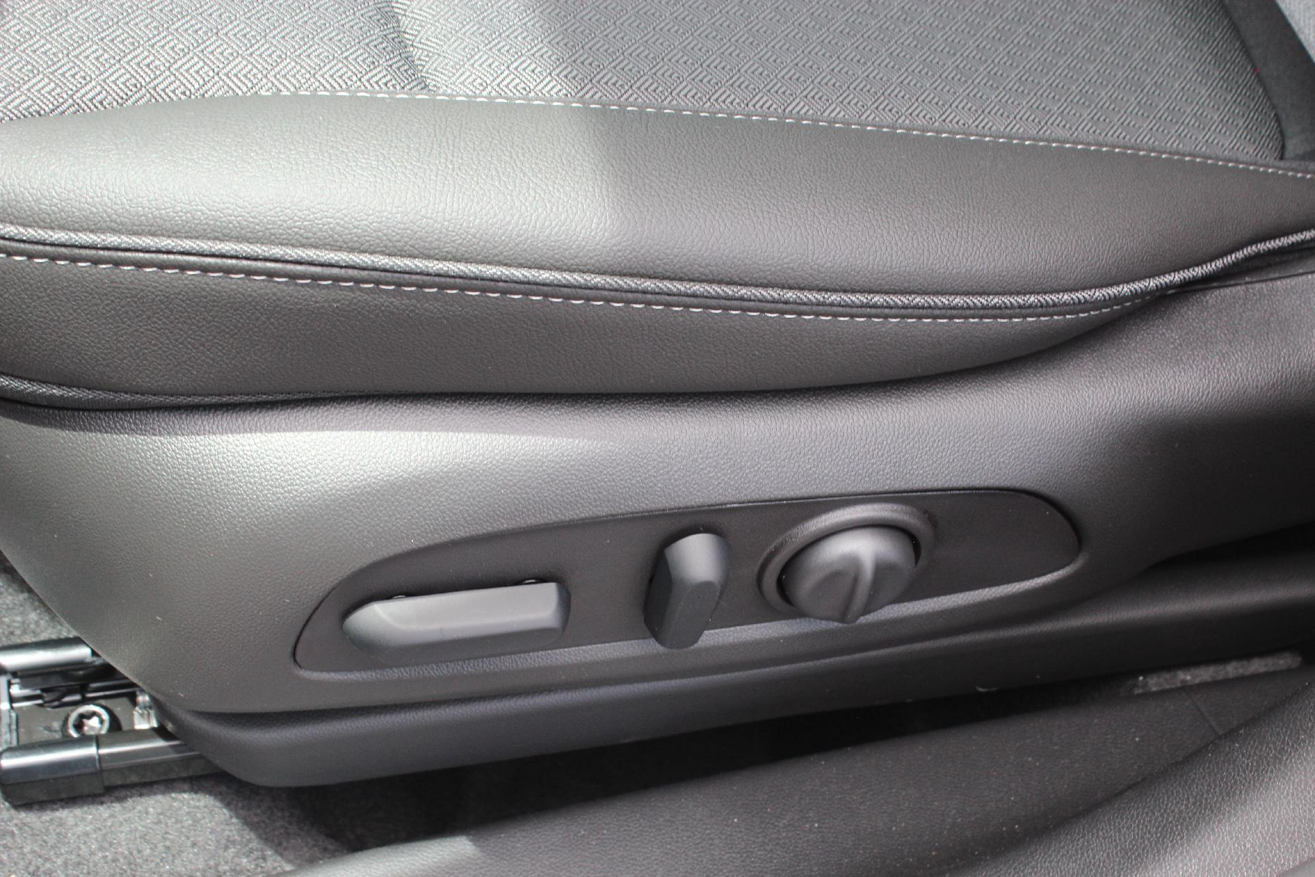 2026 Buick Encore GX Vehicle Photo in AURORA, CO 80012-4011