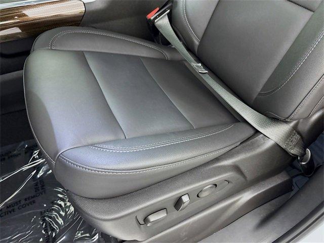 2025 Chevrolet Silverado 3500 HD Vehicle Photo in PUYALLUP, WA 98371-4149