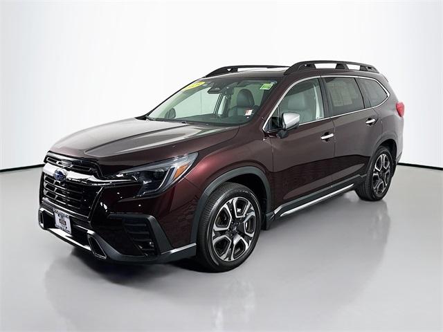 2023 Subaru Ascent Vehicle Photo in Puyallup, WA 98371