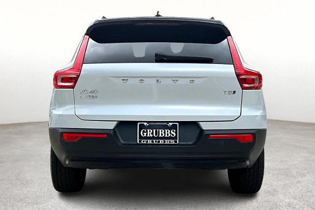 2022 Volvo XC40 Vehicle Photo in Houston, TX 77007
