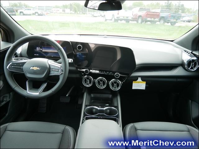 2024 Chevrolet Blazer EV Vehicle Photo in MAPLEWOOD, MN 55119-4794