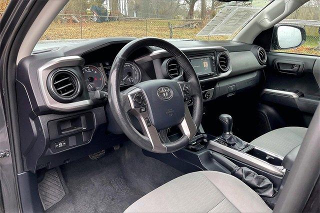 2017 Toyota Tacoma Vehicle Photo in INDEPENDENCE, MO 64055-1314