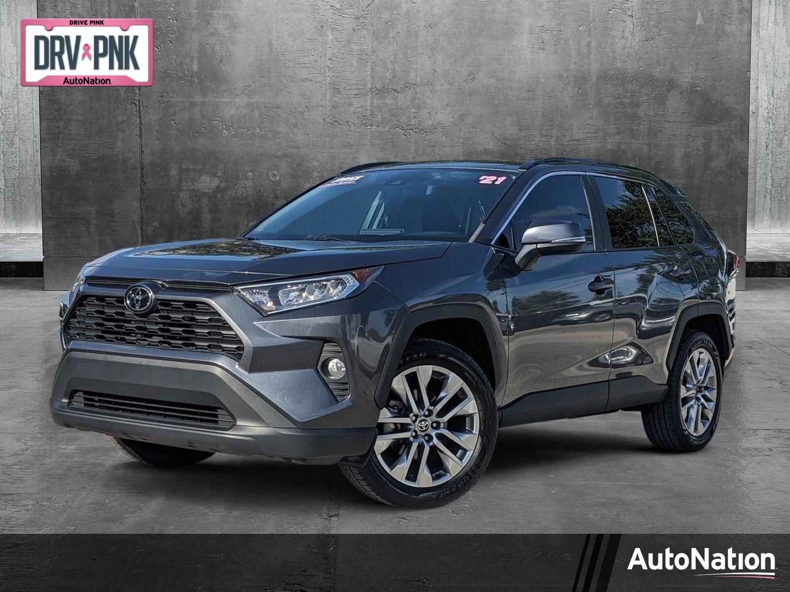 2021 Toyota RAV4 Vehicle Photo in GREENACRES, FL 33463-3207