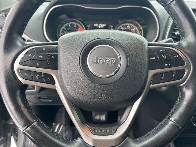 2021 Jeep Cherokee Vehicle Photo in MEDINA, OH 44256-9631