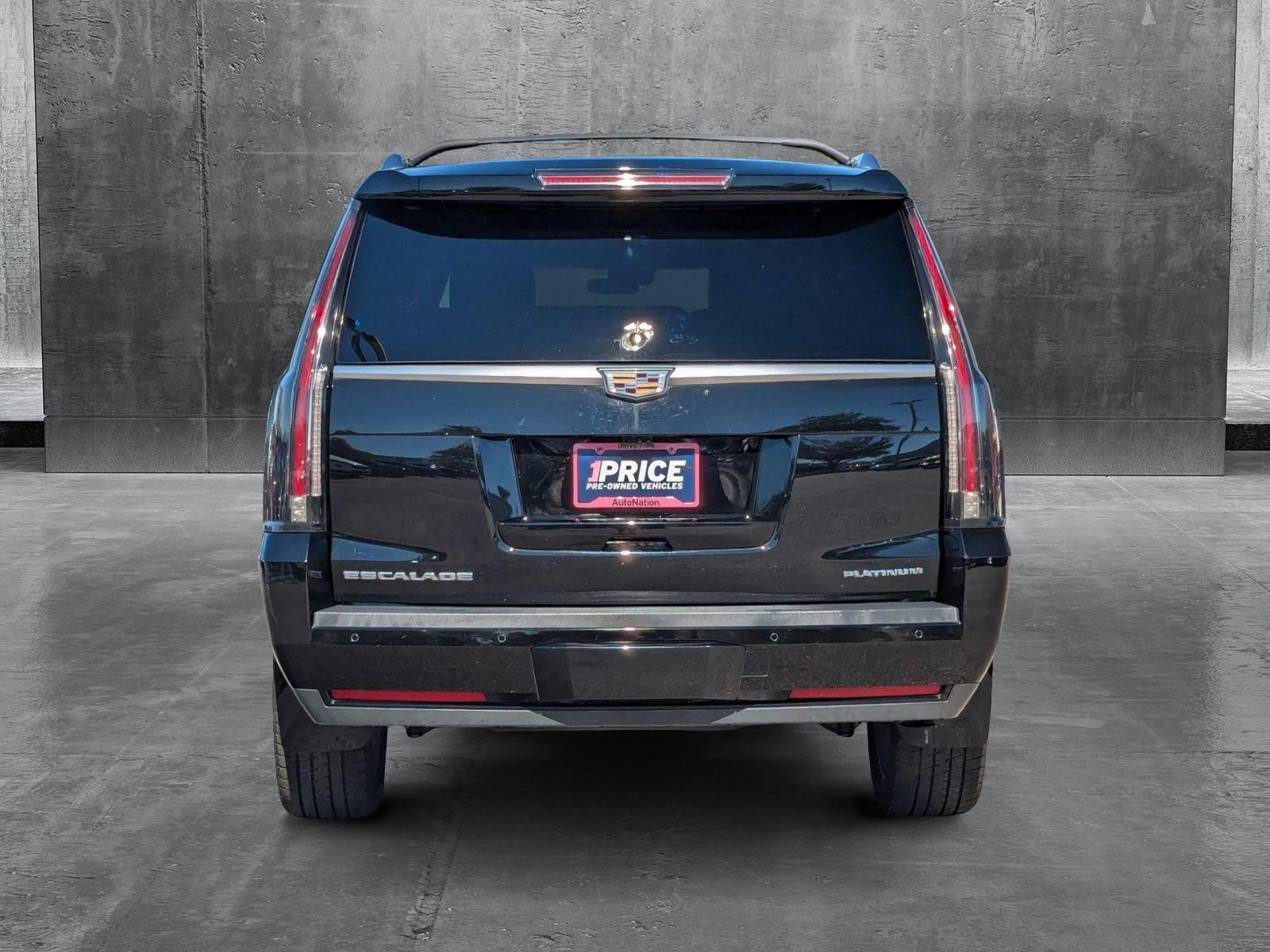 2018 Cadillac Escalade ESV Vehicle Photo in St. Petersburg, FL 33713