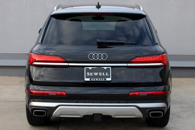 2025 Audi Q7 Vehicle Photo in SUGAR LAND, TX 77478