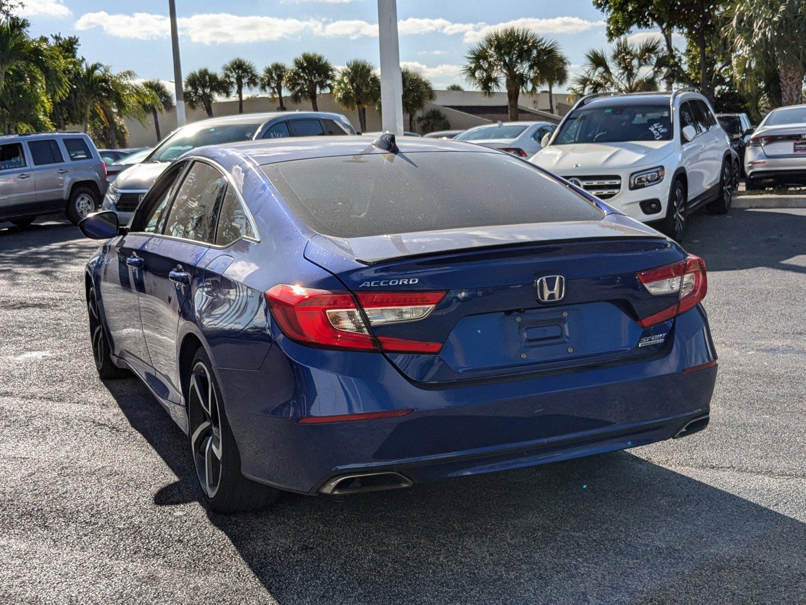 2022 Honda Accord Sedan Vehicle Photo in Miami, FL 33015