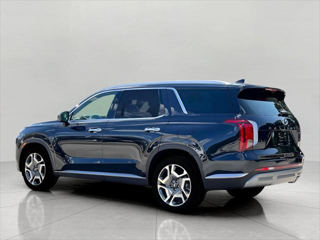 2025 Hyundai PALISADE Vehicle Photo in Green Bay, WI 54304