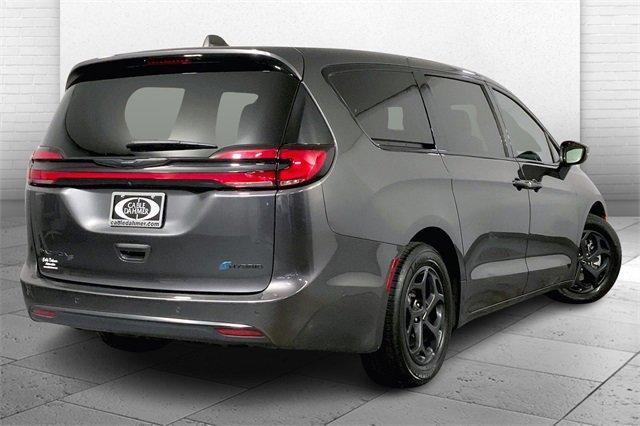 2022 Chrysler Pacifica Vehicle Photo in INDEPENDENCE, MO 64055-1314