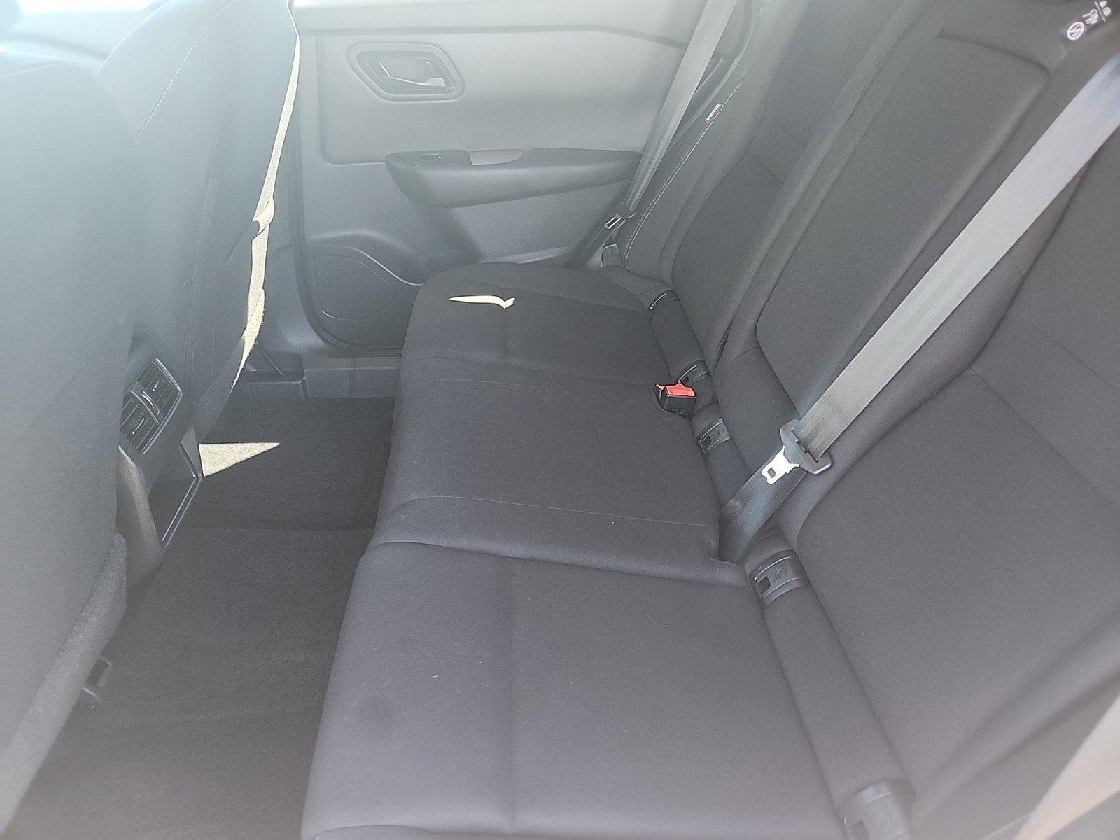 2024 Nissan Rogue Vehicle Photo in Albuquerque, NM 87110