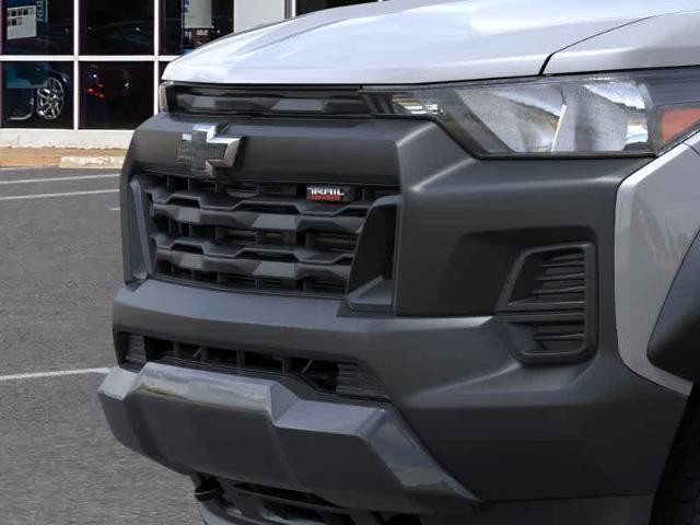 2025 Chevrolet Colorado Vehicle Photo in MOON TOWNSHIP, PA 15108-2571