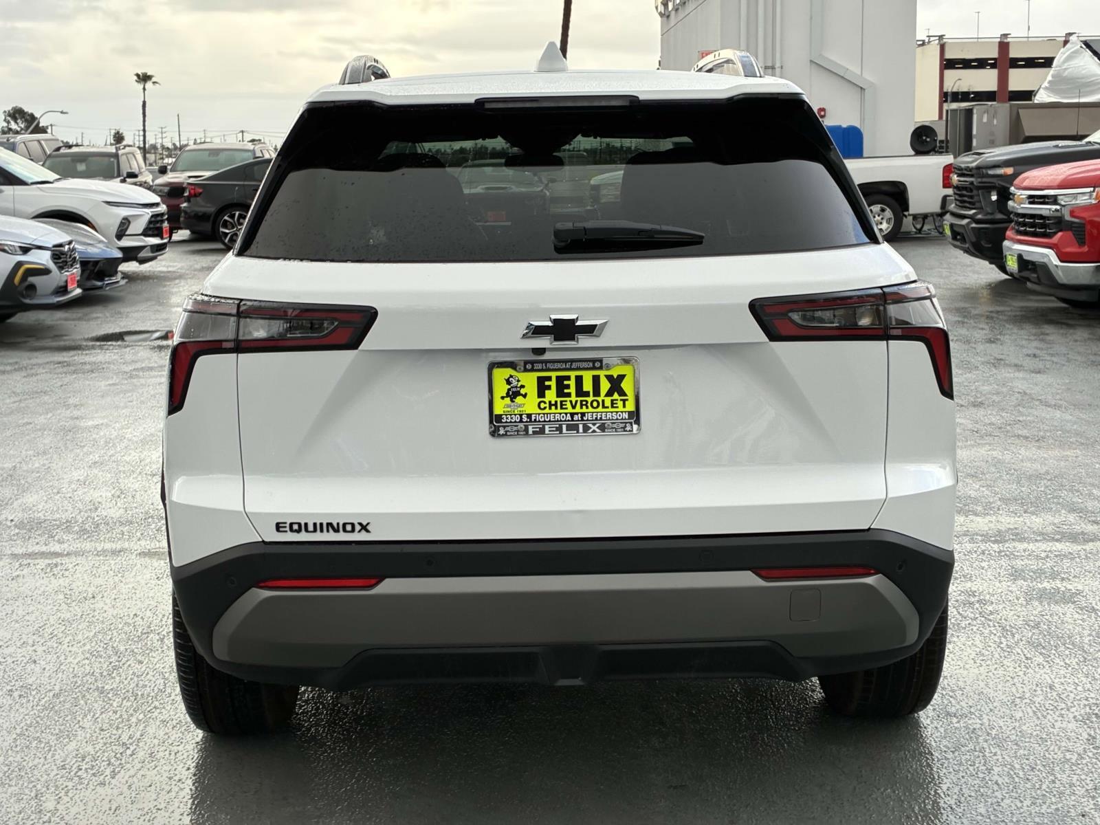 2025 Chevrolet Equinox Vehicle Photo in LOS ANGELES, CA 90007-3794