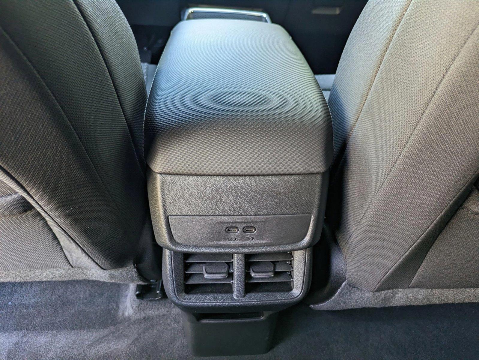 2025 Chevrolet Equinox Vehicle Photo in GREENACRES, FL 33463-3207