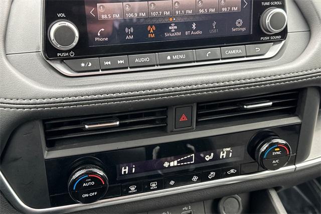 2023 Nissan Rogue Vehicle Photo in ELK GROVE, CA 95757-8703