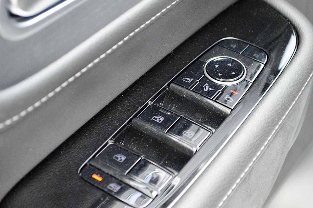 2025 INFINITI QX80 Vehicle Photo in Houston, TX 77090