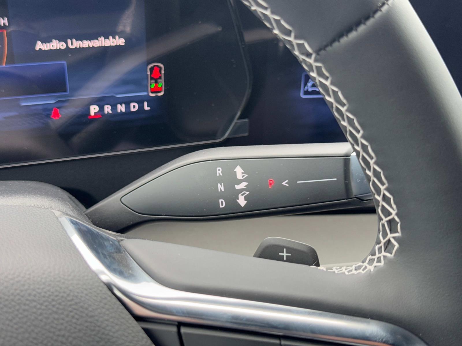 2025 Chevrolet Traverse Vehicle Photo in LOS ANGELES, CA 90007-3794