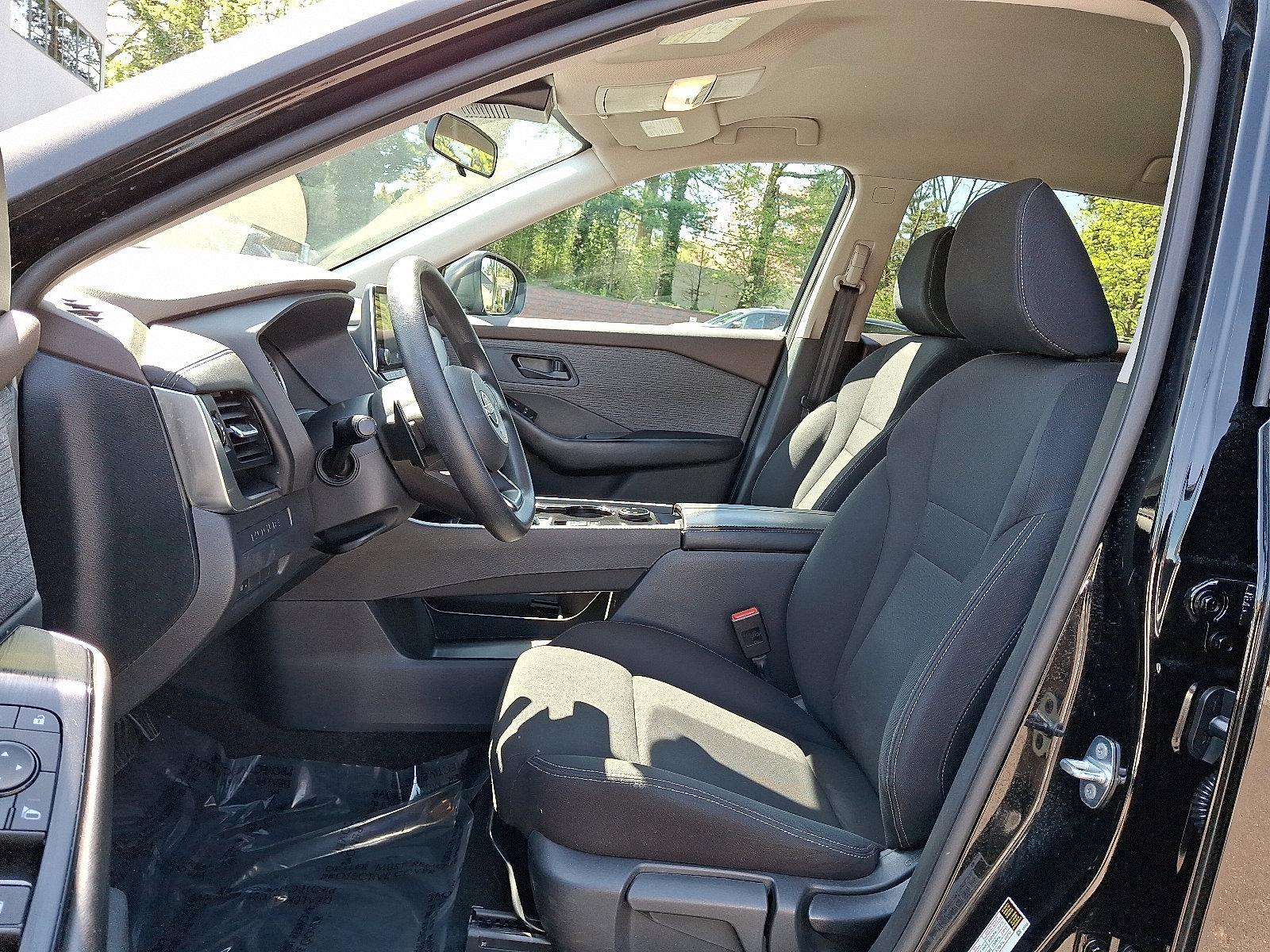2023 Nissan Rogue Vehicle Photo in Jenkintown, PA 19046