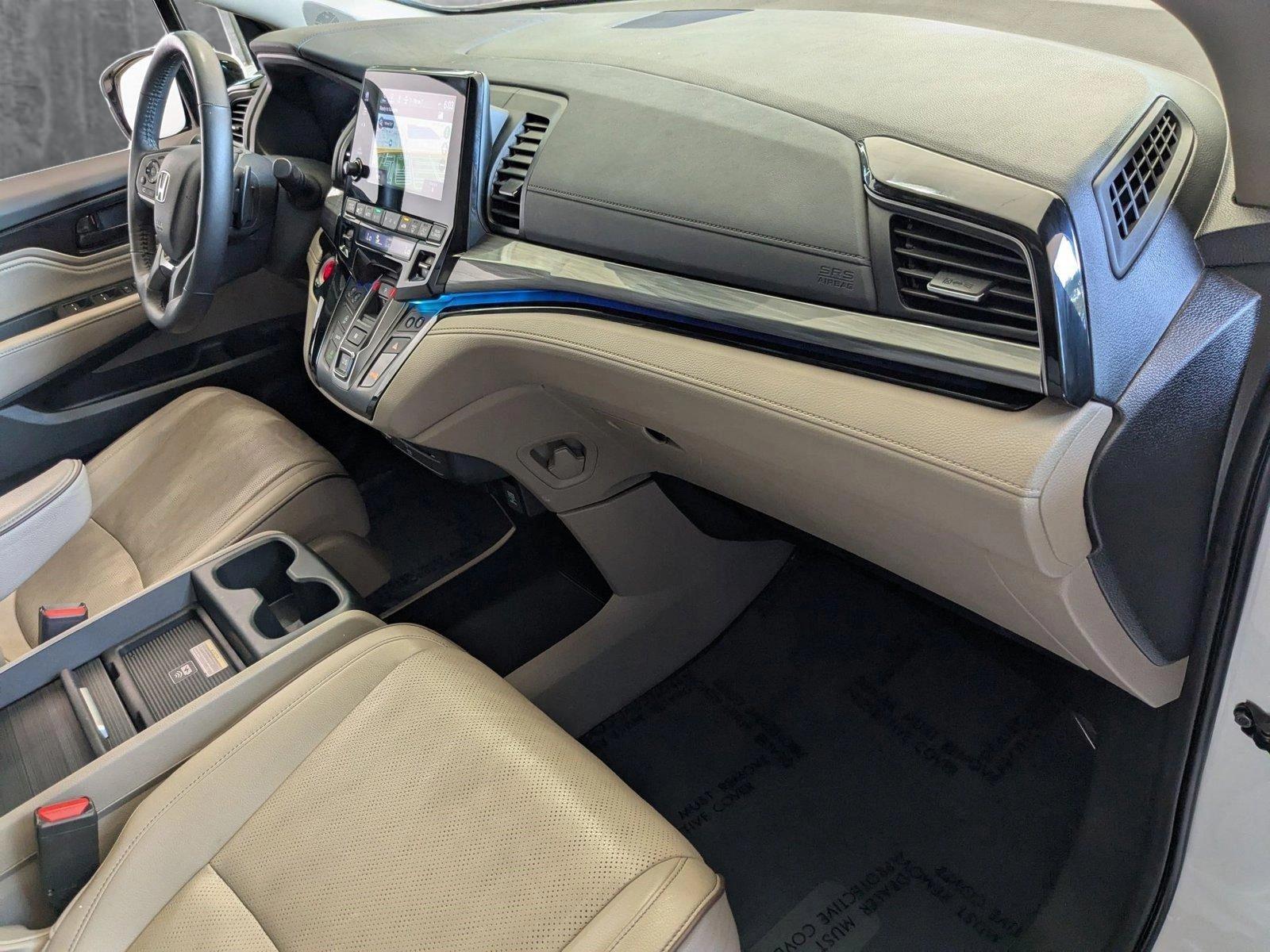2023 Honda Odyssey Vehicle Photo in Miami, FL 33015