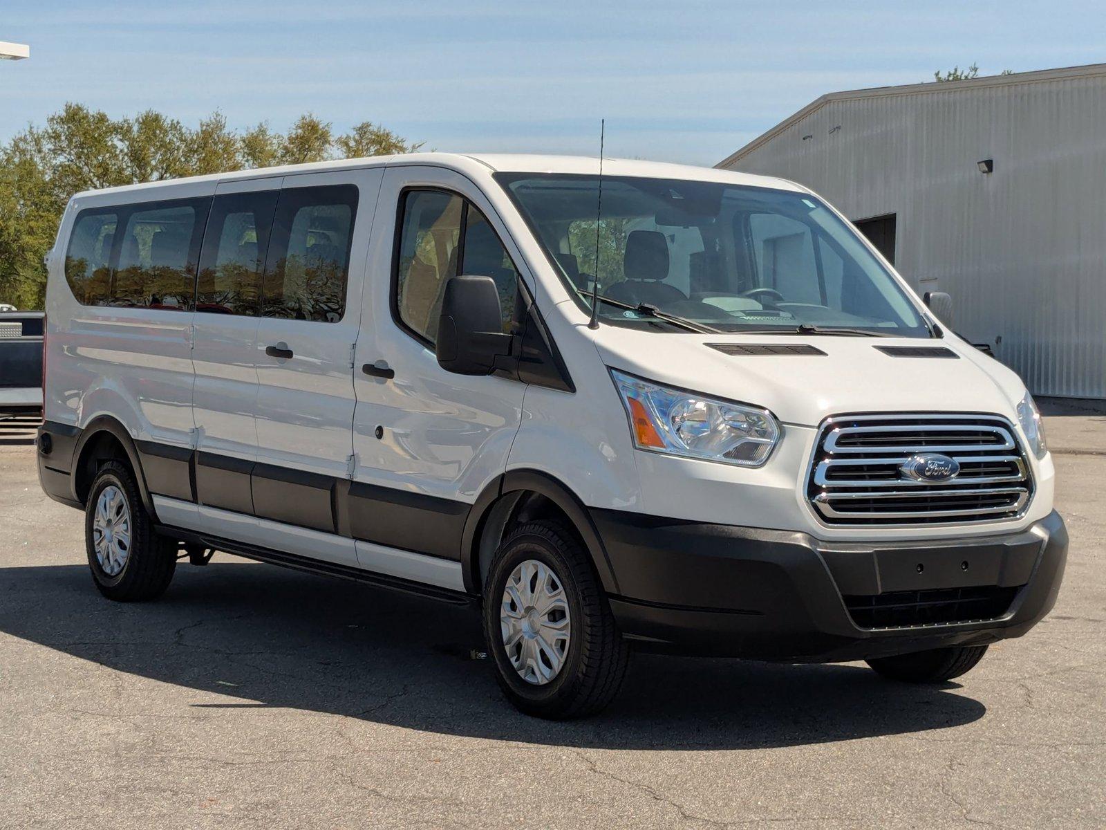 2019 Ford Transit Passenger Wagon Vehicle Photo in St. Petersburg, FL 33713