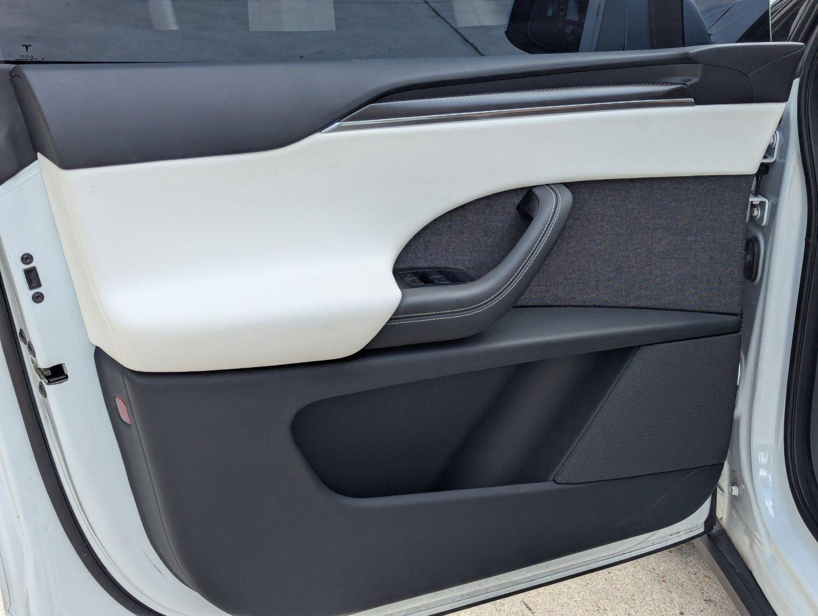 2023 Tesla Model X Vehicle Photo in Coconut Creek, FL 33073