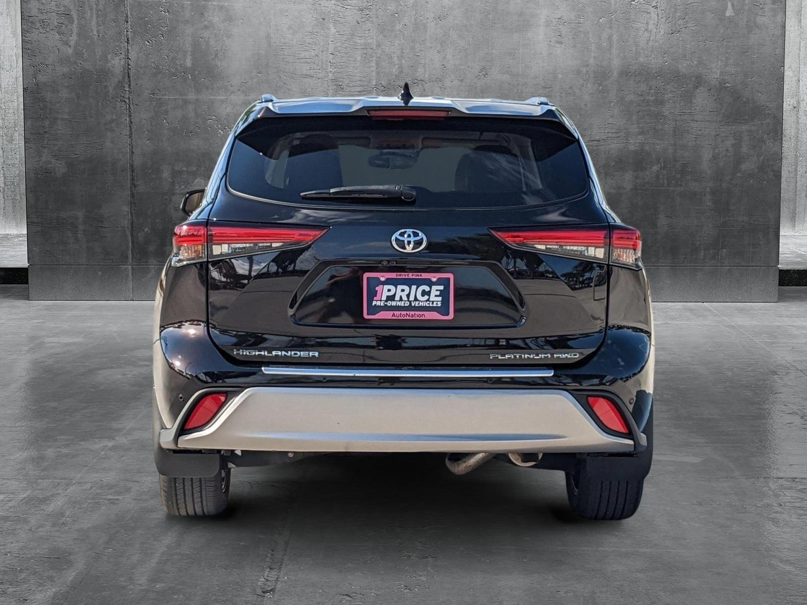 2022 Toyota Highlander Vehicle Photo in Davie, FL 33331