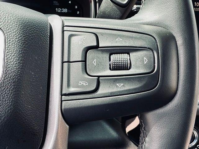 2023 GMC Sierra 1500 Vehicle Photo in MEDINA, OH 44256-9631