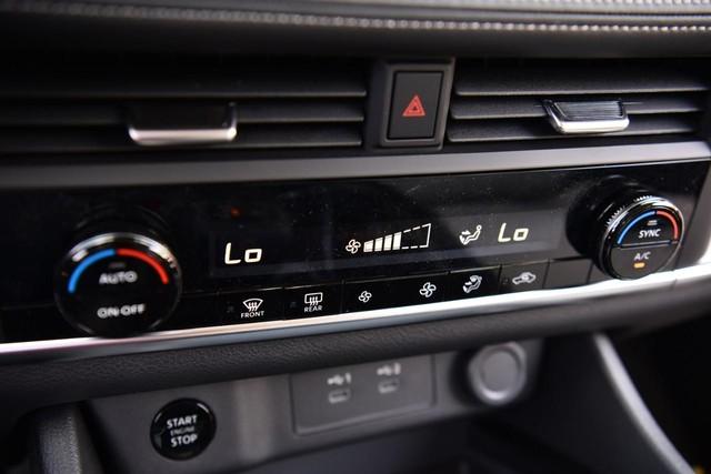 2025 Nissan Rogue Vehicle Photo in Ballwin, MO 63011