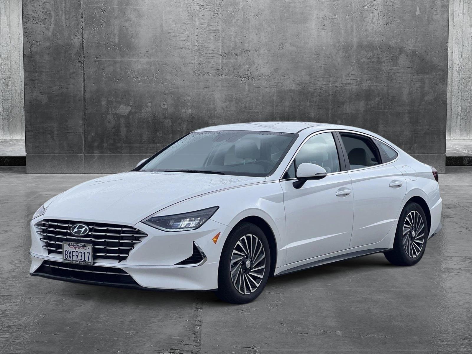 2021 Hyundai SONATA Hybrid Vehicle Photo in Santa Clarita, CA 91355