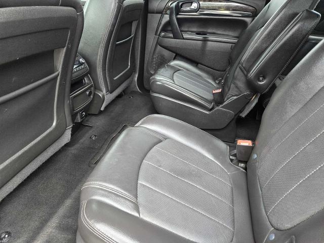 2017 Buick Enclave Vehicle Photo in DENTON, TX 76210-9321