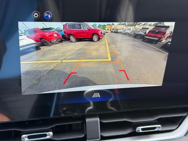 2026 Chevrolet Equinox Vehicle Photo in COLUMBIA, MO 65203-3903
