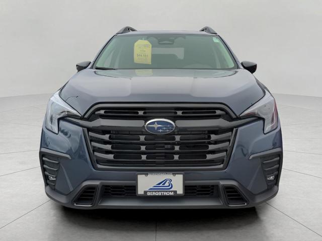 2025 Subaru Ascent Vehicle Photo in Green Bay, WI 54304