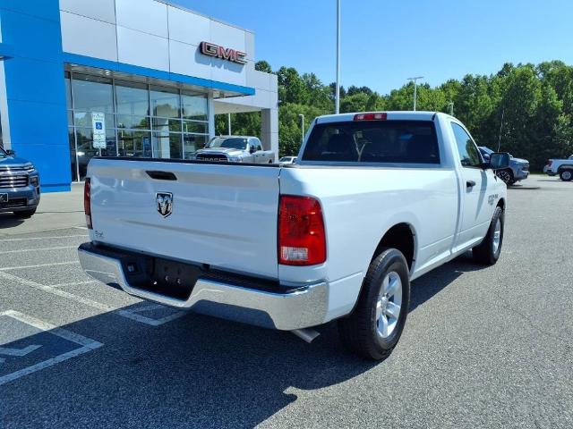 2022 Ram 1500 Classic Vehicle Photo in EMPORIA, VA 23847-1235