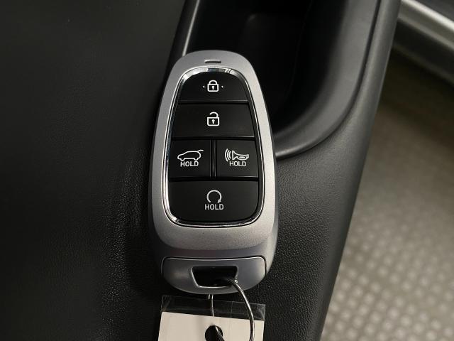 2022 Hyundai SANTA FE Vehicle Photo in Appleton, WI 54913