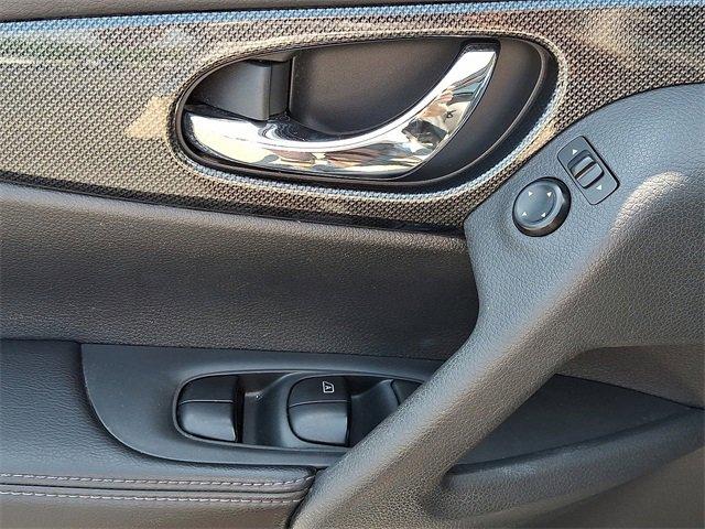 2016 Nissan Rogue Vehicle Photo in LANCASTER, PA 17601-0000