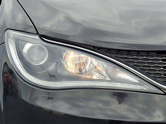 2017 Chrysler Pacifica Vehicle Photo in LANCASTER, PA 17601-0000