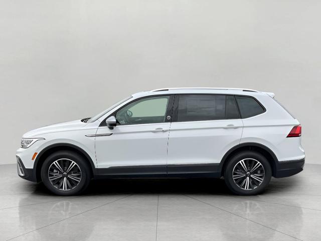 2024 Volkswagen Tiguan Vehicle Photo in Oshkosh, WI 54904