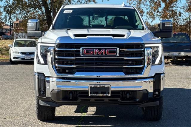 2025 GMC Sierra 2500 HD Vehicle Photo in ELK GROVE, CA 95757-8703