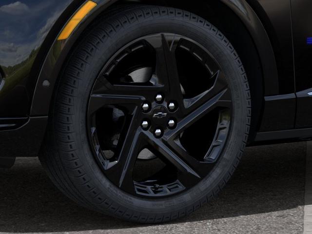 2024 Chevrolet Equinox EV Vehicle Photo in SAINT JAMES, NY 11780-3219