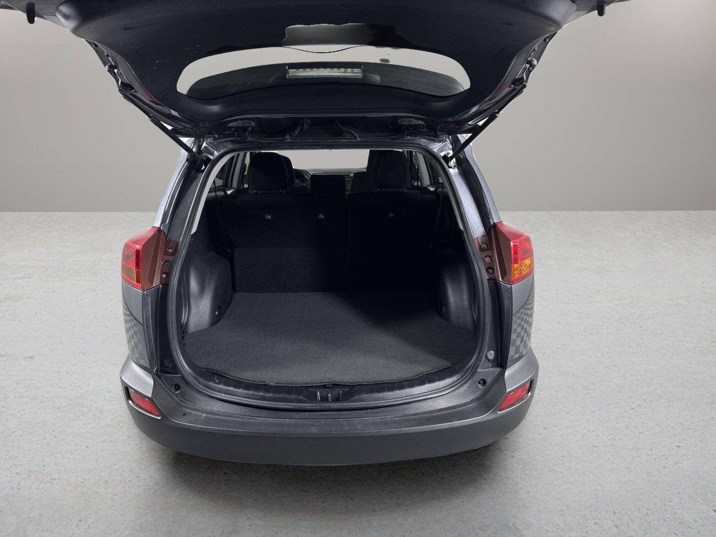 2015 Toyota RAV4 Vehicle Photo in GEORGETOWN, TX 78626-7508