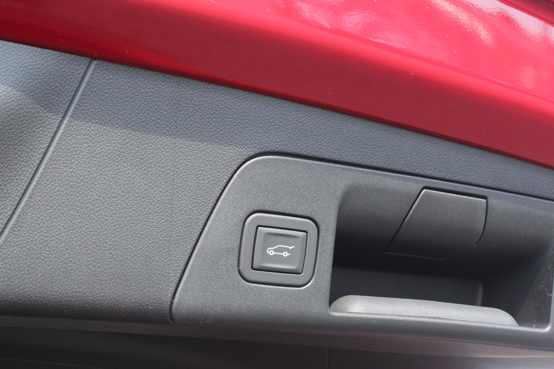 2025 Buick Envision Vehicle Photo in AURORA, CO 80012-4011