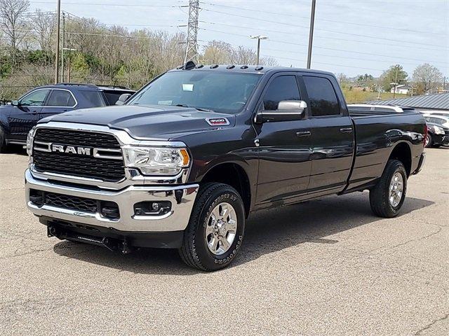 2022 Ram 3500 Vehicle Photo in MILFORD, OH 45150-1684