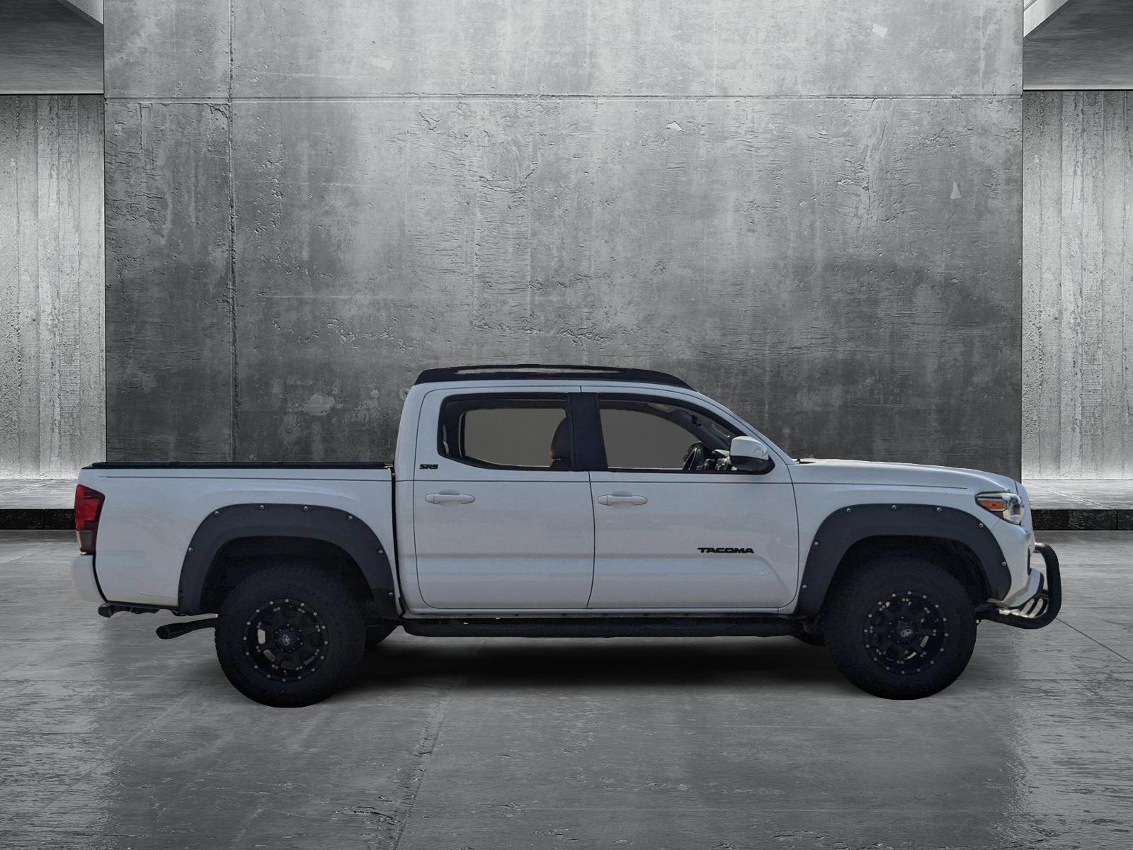 2018 Toyota Tacoma Vehicle Photo in Davie, FL 33331