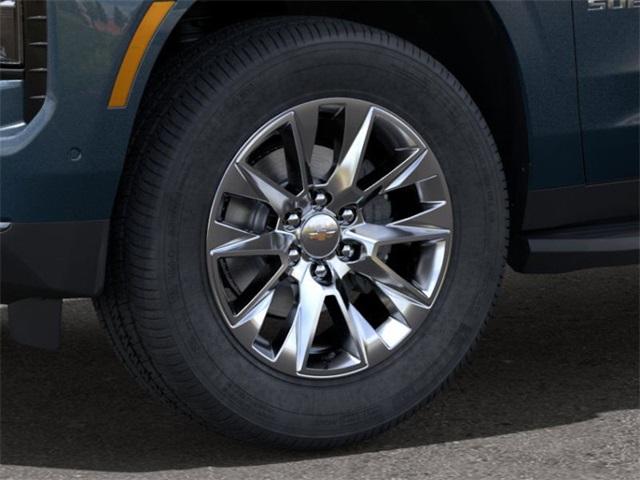 2025 Chevrolet Suburban Vehicle Photo in ENGLEWOOD, CO 80113-6708