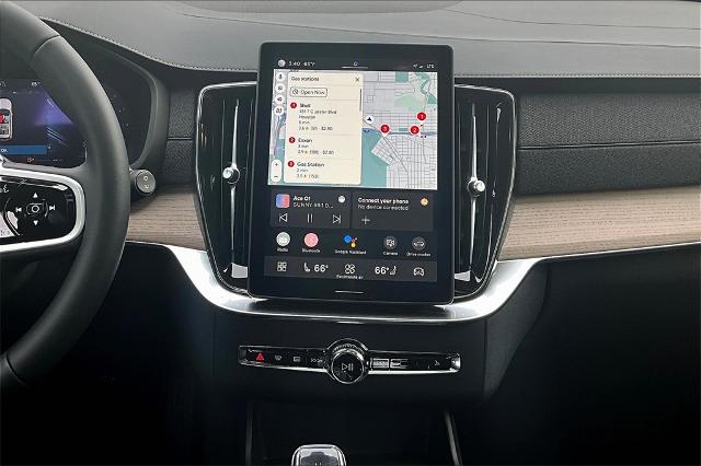 2025 Volvo XC90 Vehicle Photo in Grapevine, TX 76051