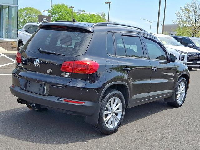 2017 Volkswagen Tiguan Vehicle Photo in Philadelphia, PA 19116