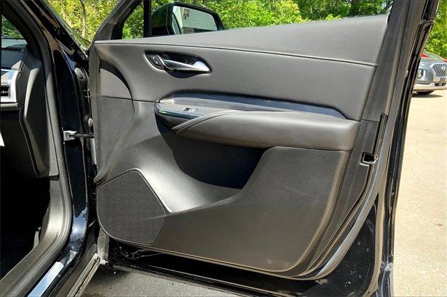 2024 Cadillac XT4 Vehicle Photo in KANSAS CITY, MO 64114-4545