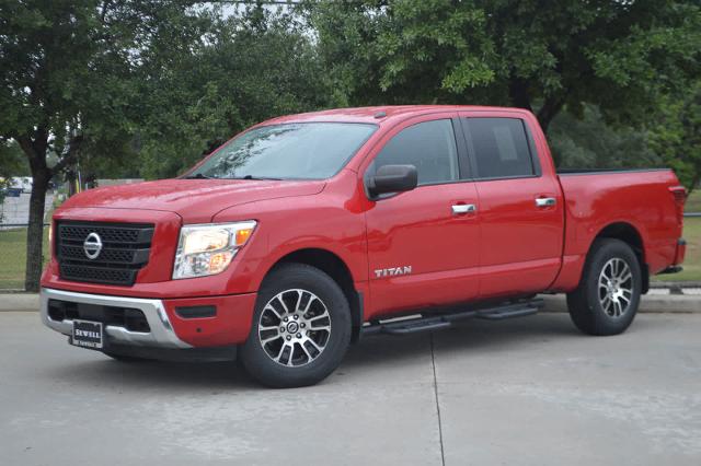 2021 Nissan Titan Vehicle Photo in Houston, TX 77090