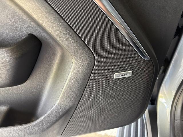2025 Chevrolet Suburban Vehicle Photo in MANHATTAN, KS 66502-5036