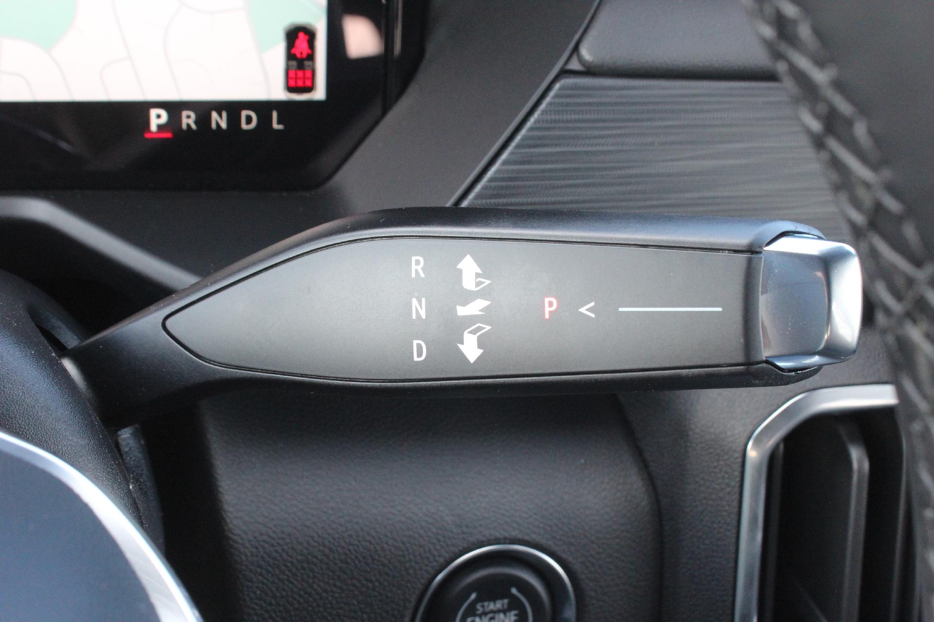 2025 GMC Acadia Vehicle Photo in AURORA, CO 80012-4011