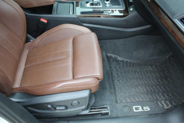 2020 Audi Q5 Vehicle Photo in HOUSTON, TX 77090